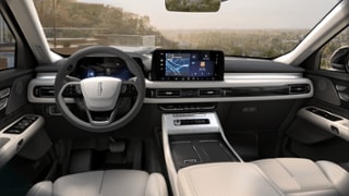 2026 Lincoln Lincoln Aviator Internal Image 2
